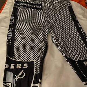 Limited edition Raider leggings